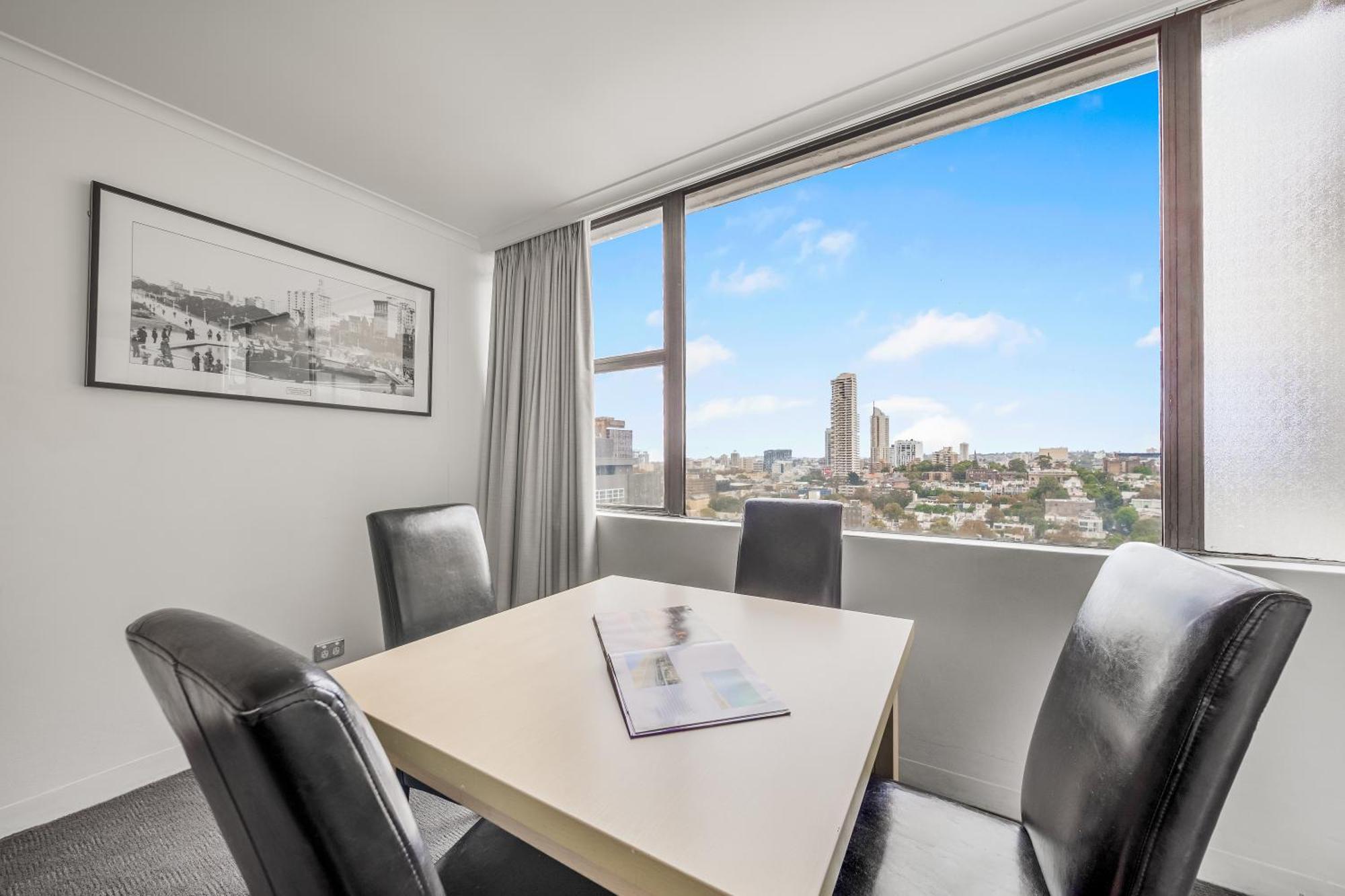 Oaks Sydney Hyde Park Suites Buitenkant foto